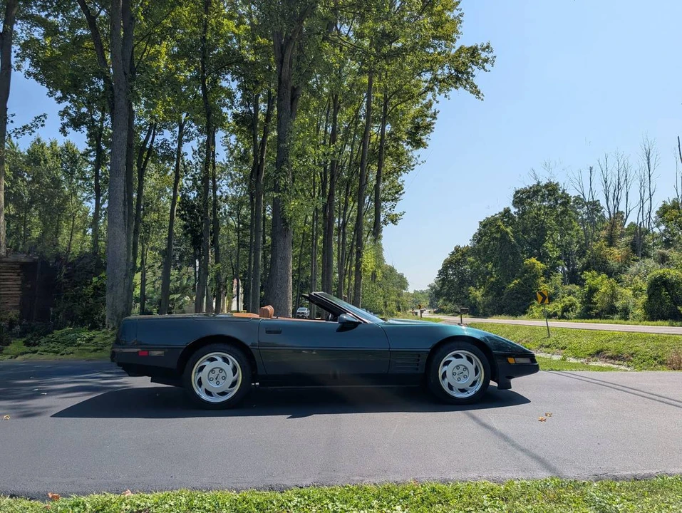 1991 Chevrolet Corvette C4 - Image 3 of 12