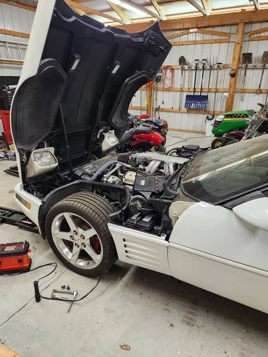1991 Chevrolet Corvette C4 - Image 3 of 14