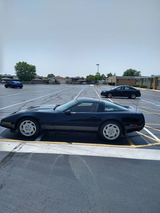 1991 Chevrolet Corvette C4 - Image 7 of 9