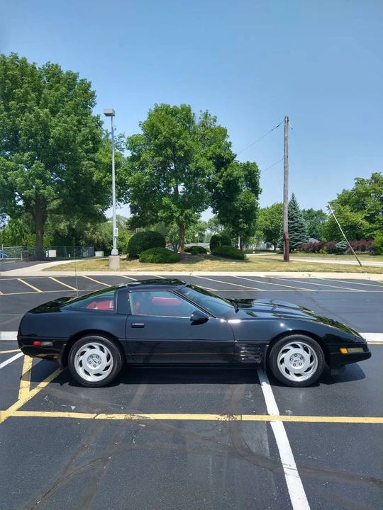 1991 Chevrolet Corvette C4 - Image 3 of 9