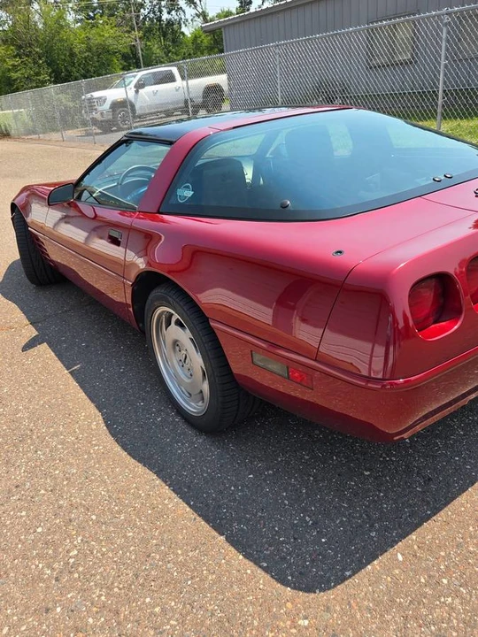 1991 Chevrolet Corvette C4 - Image 3 of 9