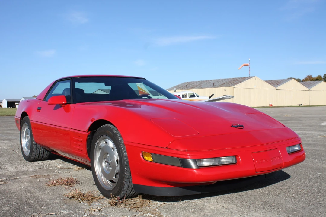 1991 Chevrolet Corvette C4 - Image 2 of 30