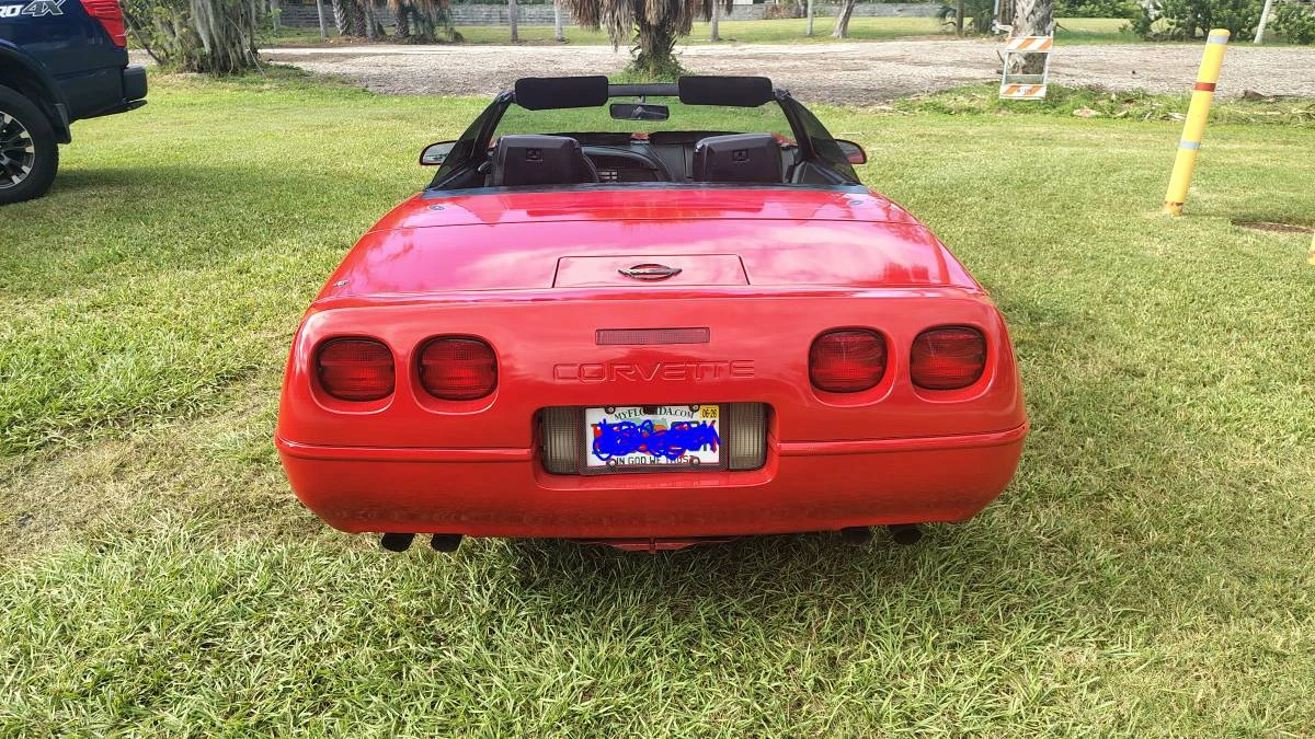 1991 Chevrolet Corvette C4 - Image 8 of 23