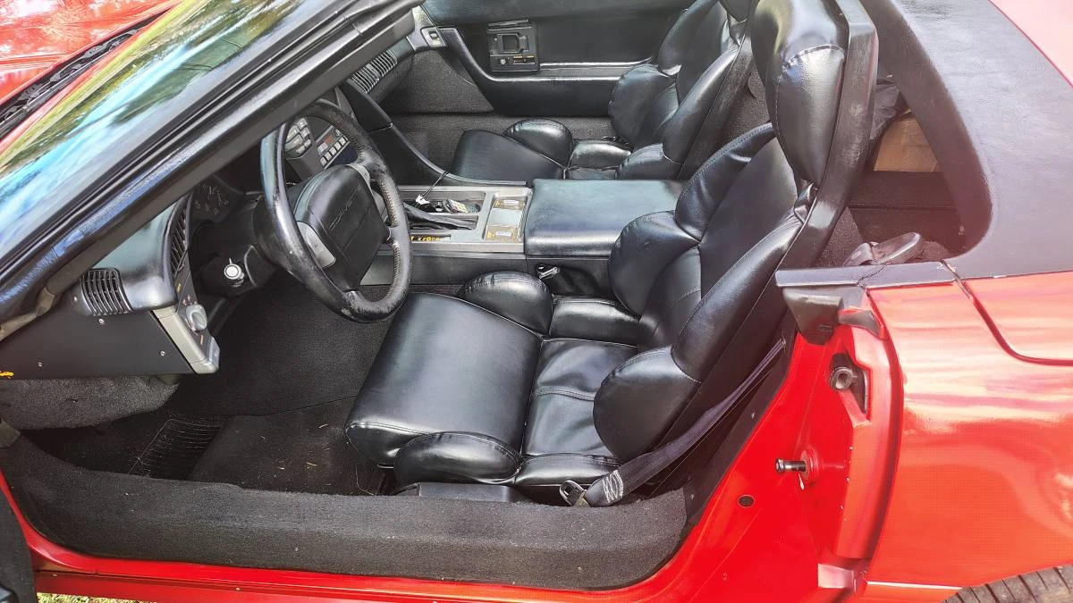 1991 Chevrolet Corvette C4 - Image 20 of 23
