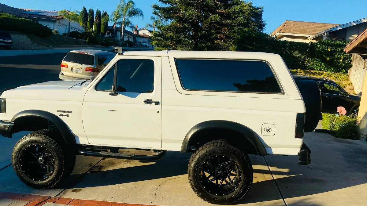 1991 Ford Bronco 4th Gen - Image 5 of 12