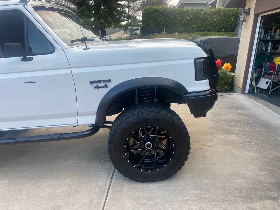 1991 Ford Bronco 4th Gen - Image 11 of 12