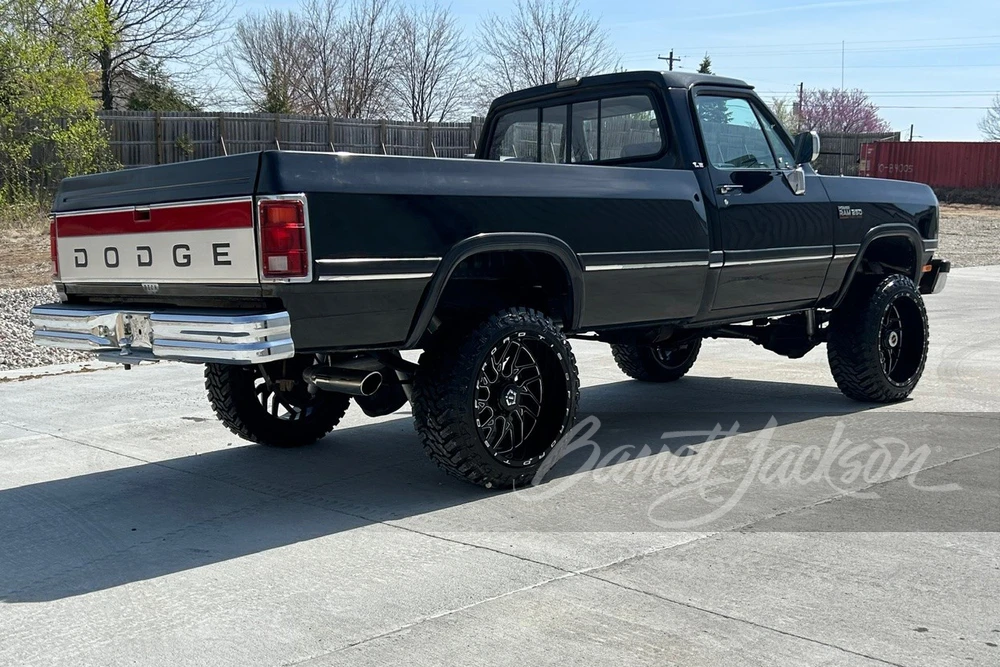 1991 Dodge Ram 1st Gen - Image 16 of 17
