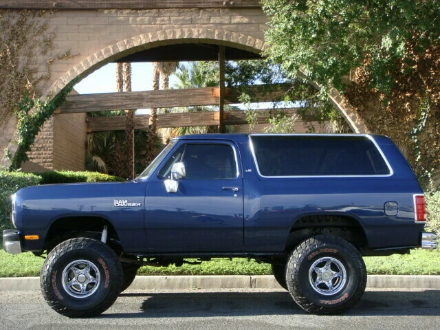 1991 Dodge Ramcharger - Image 5 of 5