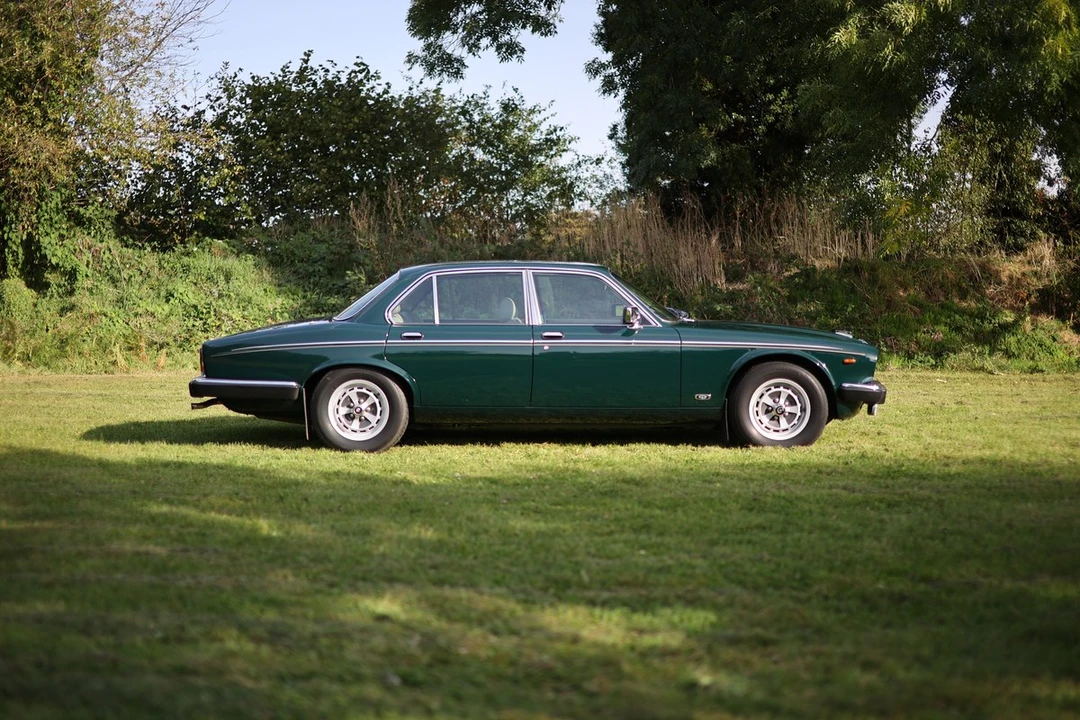 1991 Daimler - Image 7 of 30