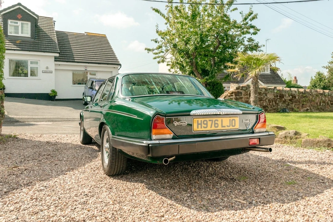 1991 Daimler - Image 16 of 30