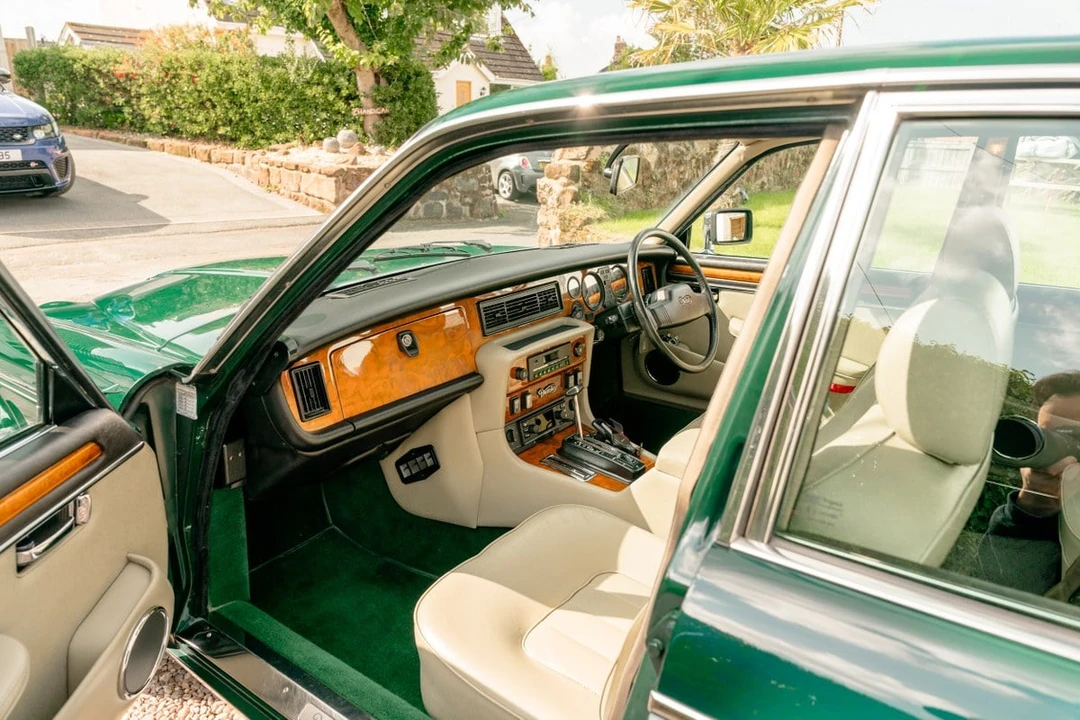 1991 Daimler - Image 28 of 30