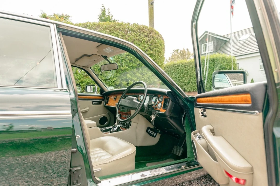 1991 Daimler - Image 30 of 30