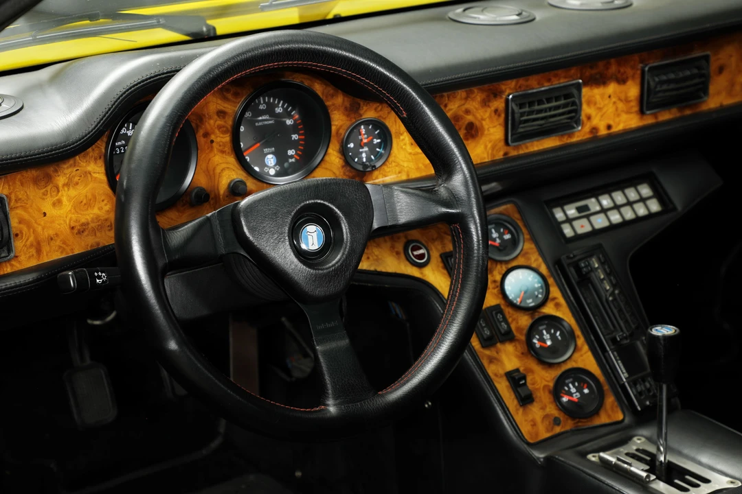 1991 DeTomaso Pantera - Image 26 of 31