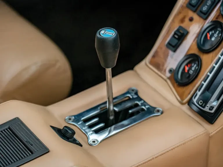 1991 DeTomaso Pantera - Image 10 of 25