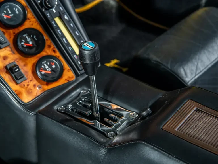 1991 DeTomaso Pantera - Image 13 of 31