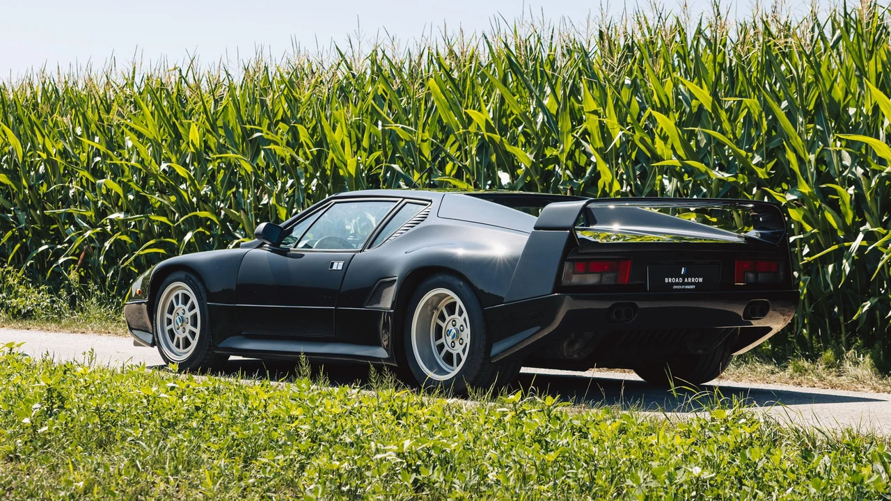 1991 DeTomaso Pantera - Image 15 of 31