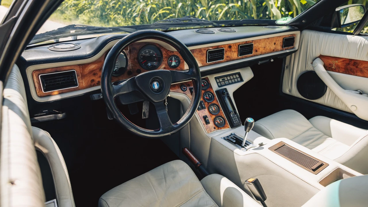1991 DeTomaso Pantera - Image 7 of 31