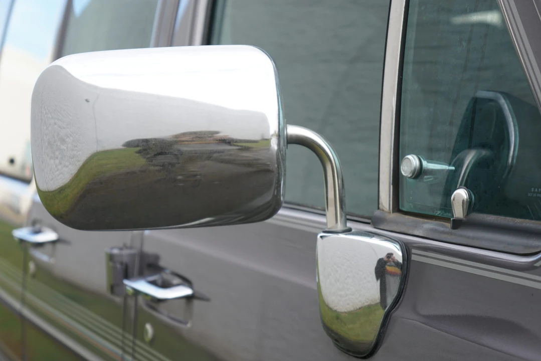 1991 Dodge Ram Van - Image 13 of 31