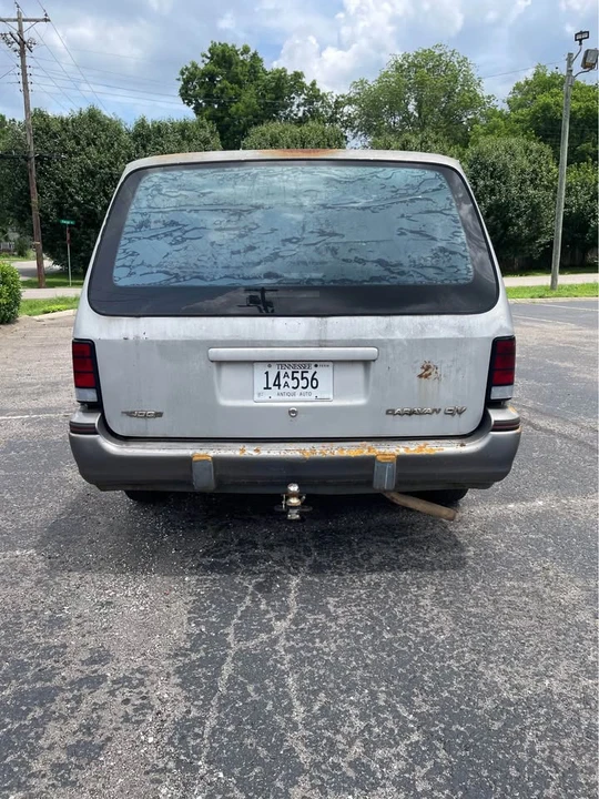 1991 Dodge Caravan - Image 5 of 20
