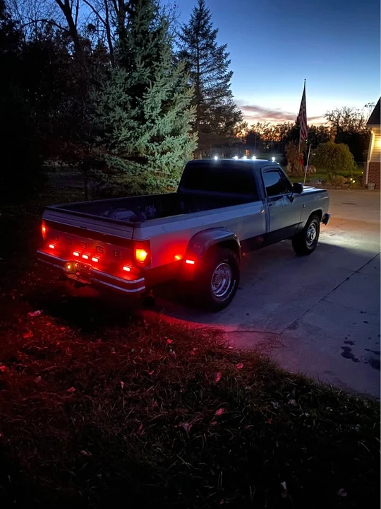 1991 Dodge Ram 1st Gen - Image 2 of 5