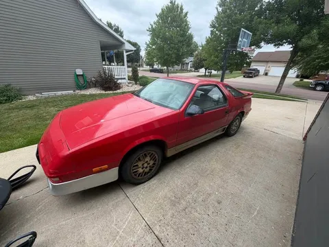 1991 Dodge Daytona ES Hatchback 2D