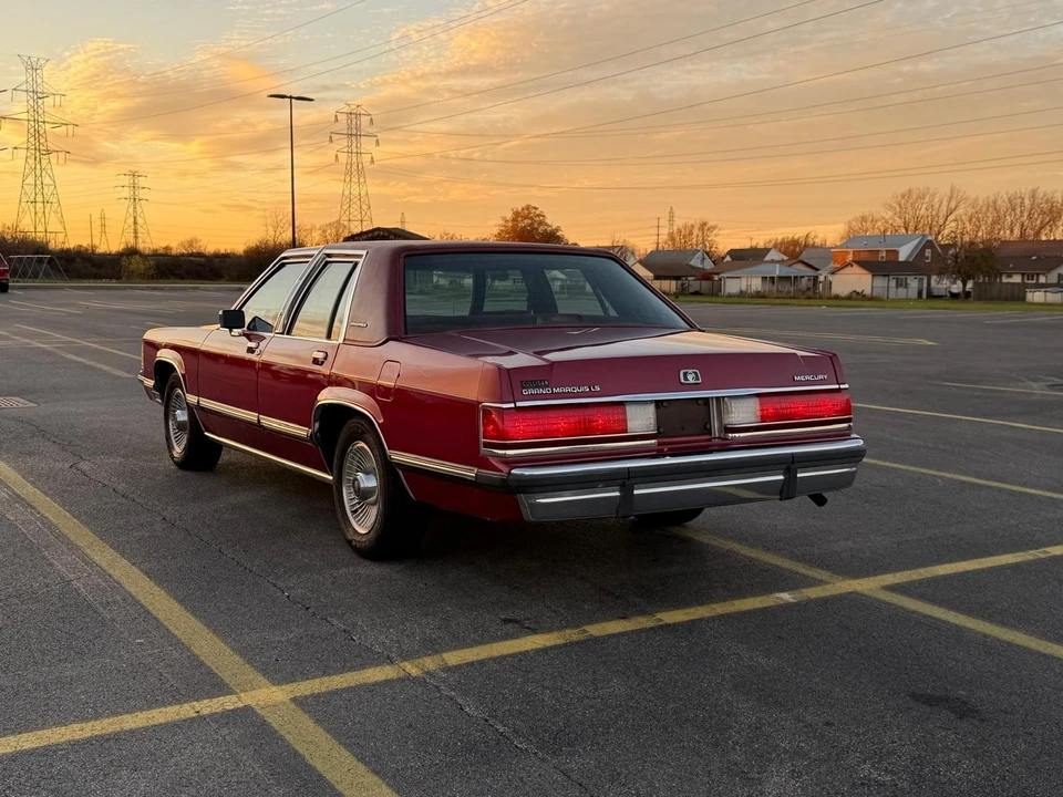 1991 Dodge Caravan - Image 6 of 21