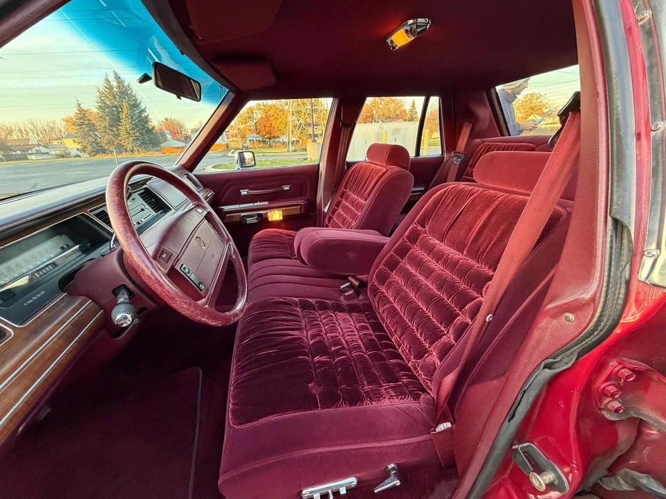 1991 Dodge Caravan - Image 21 of 21