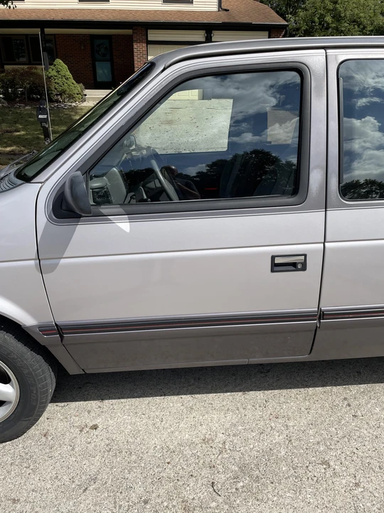 1991 Dodge Caravan - Image 30 of 31