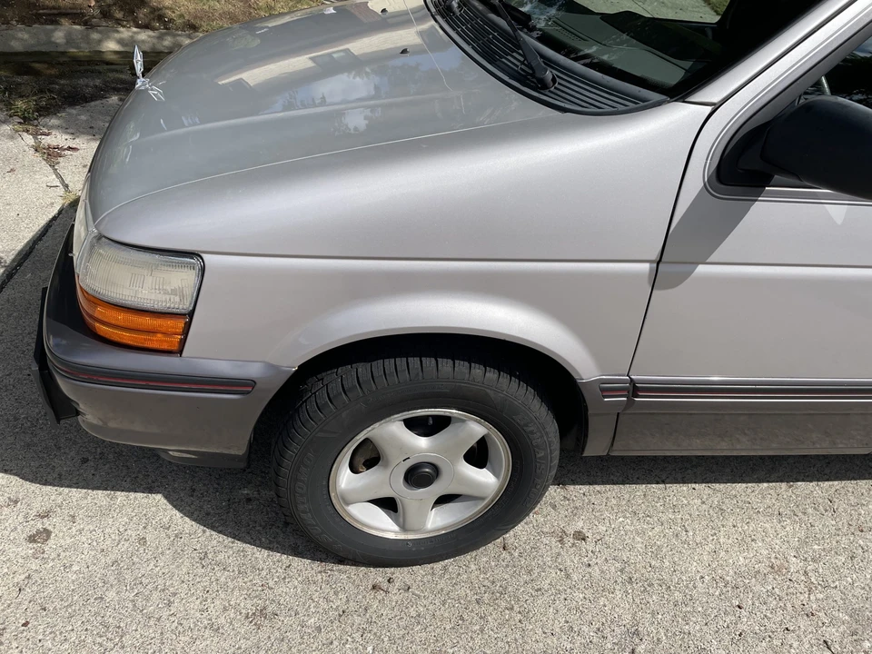 1991 Dodge Caravan - Image 29 of 31