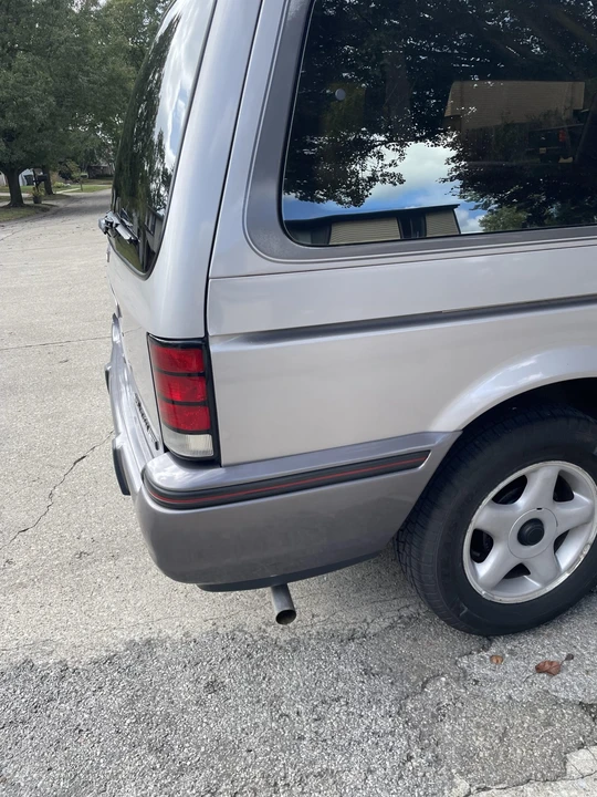 1991 Dodge Caravan - Image 15 of 31