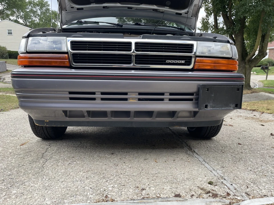 1991 Dodge Caravan - Image 27 of 31