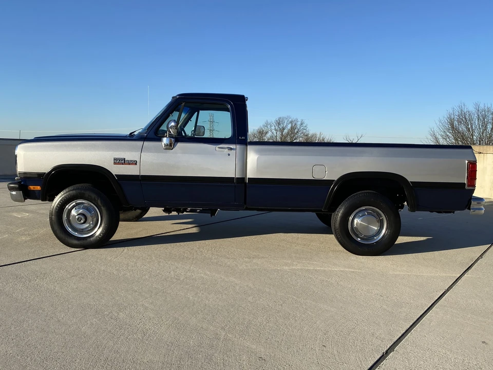 1991 Dodge Ram 1st Gen - Image 3 of 31