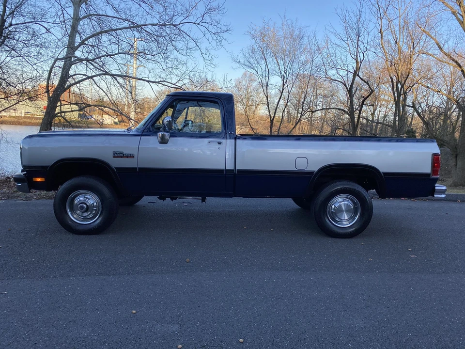 1991 Dodge Ram 1st Gen - Image 2 of 31