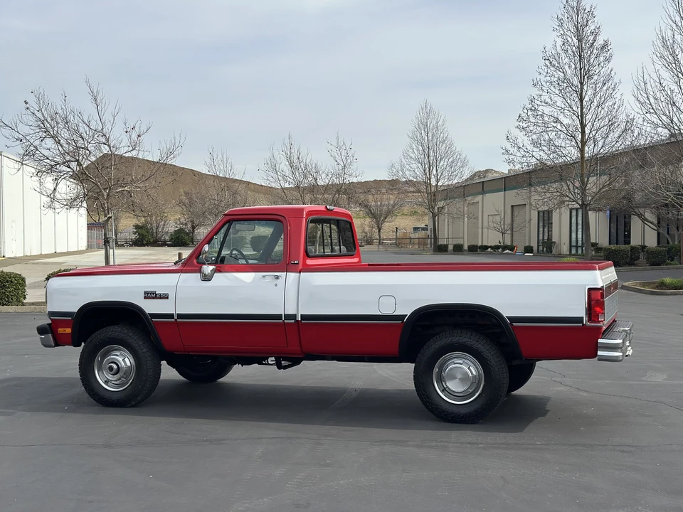 1991 Dodge Ram 1st Gen - Image 23 of 31