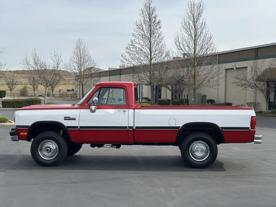 1991 Dodge Ram 1st Gen - Image 25 of 31