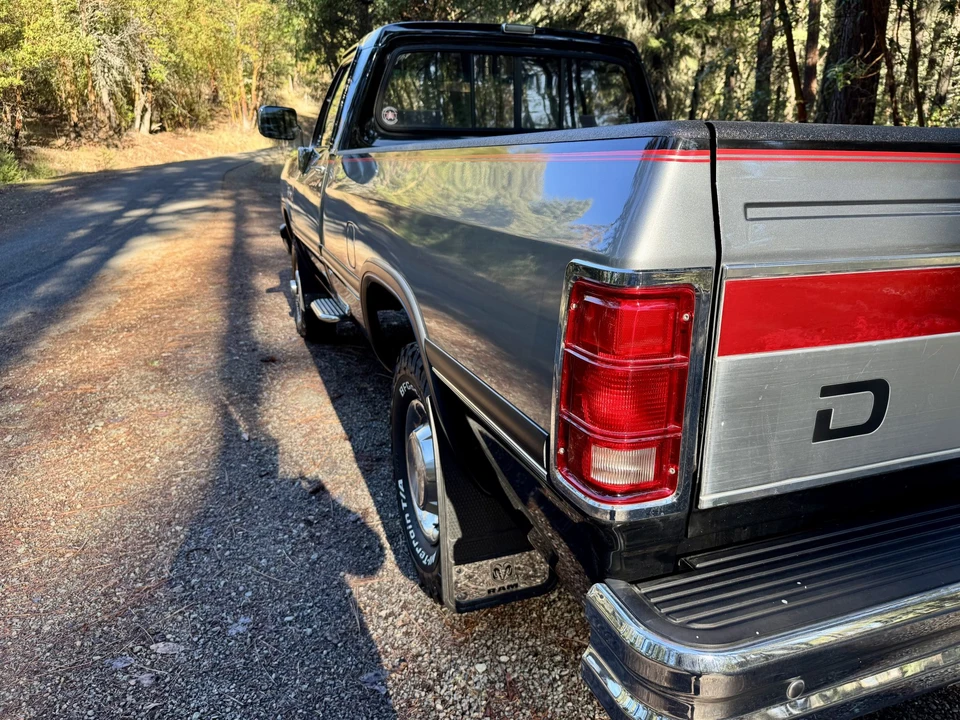 1991 Dodge Ram 1st Gen - Image 22 of 31