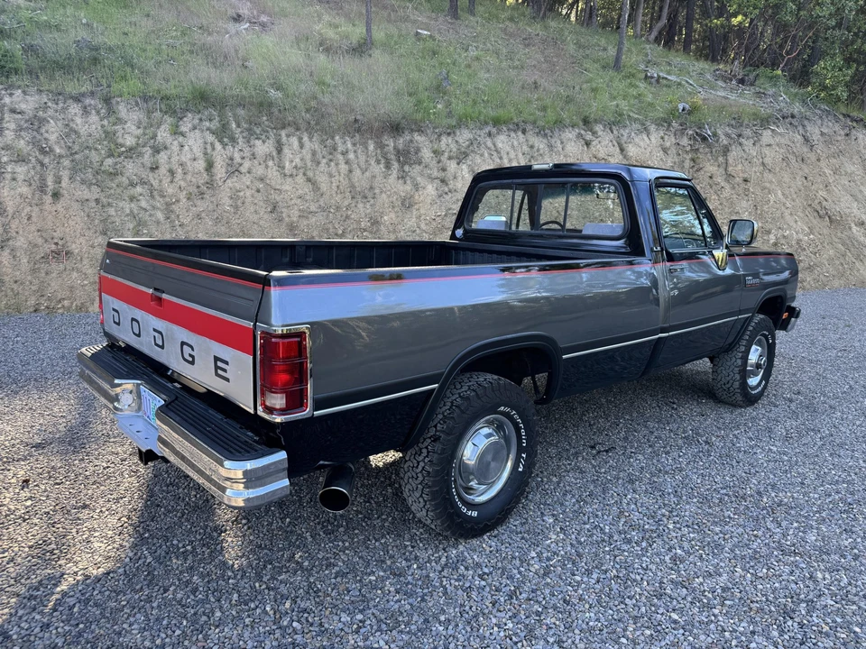 1991 Dodge Ram 1st Gen - Image 25 of 31