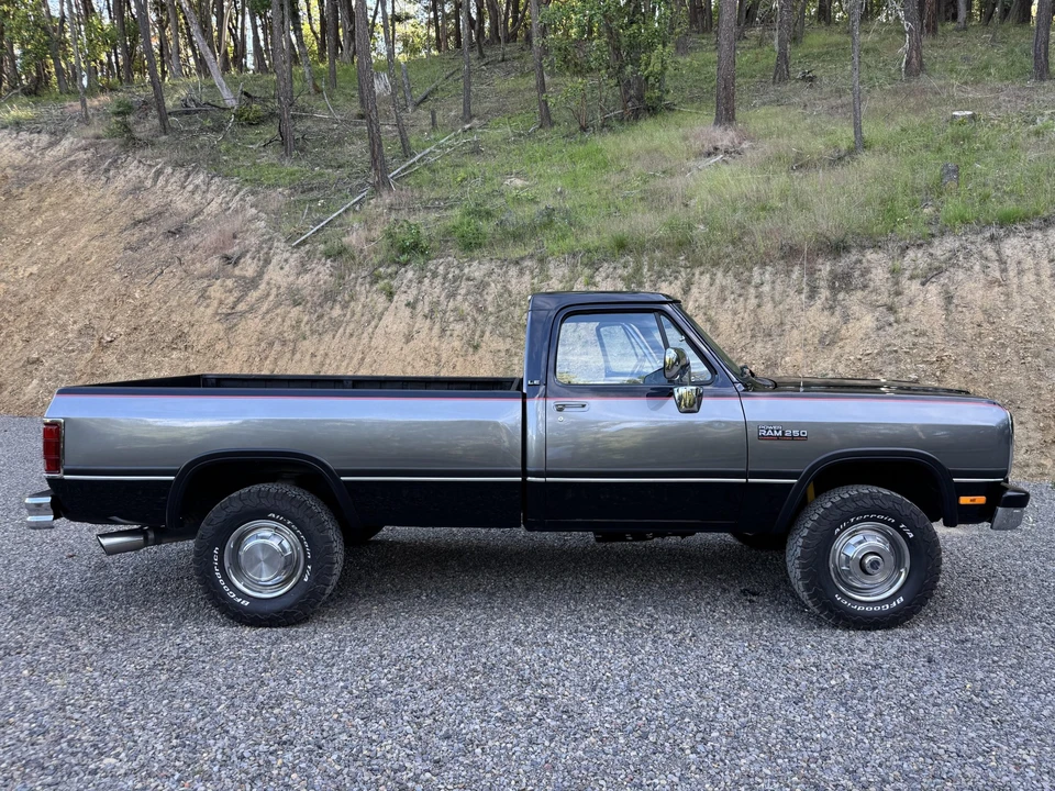 1991 Dodge Ram 1st Gen - Image 19 of 31