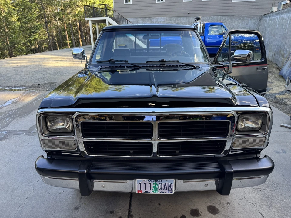 1991 Dodge Ram 1st Gen - Image 2 of 31