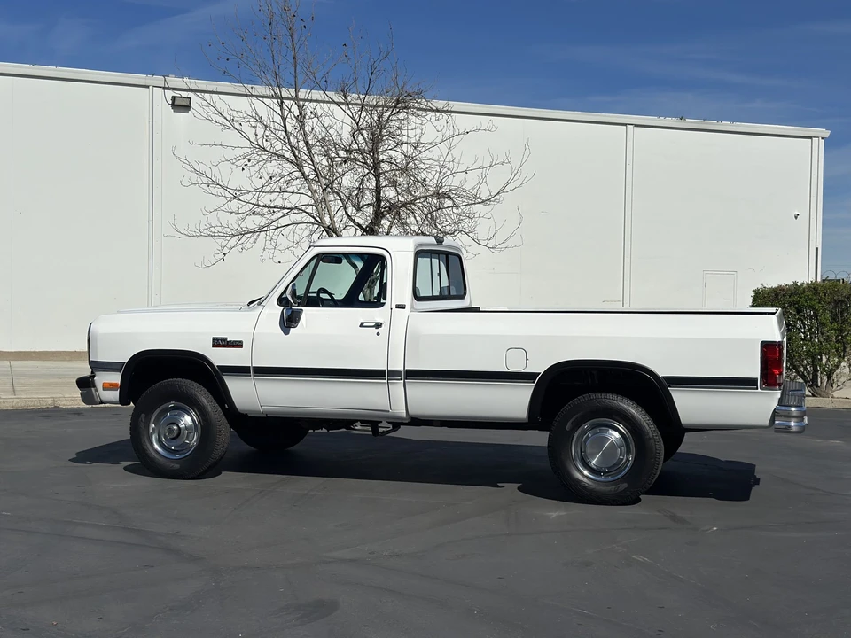 1991 Dodge Ram 1st Gen - Image 15 of 31