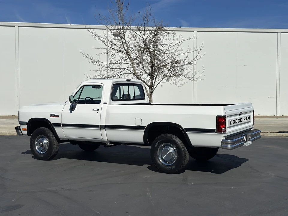 1991 Dodge Ram 1st Gen - Image 17 of 31