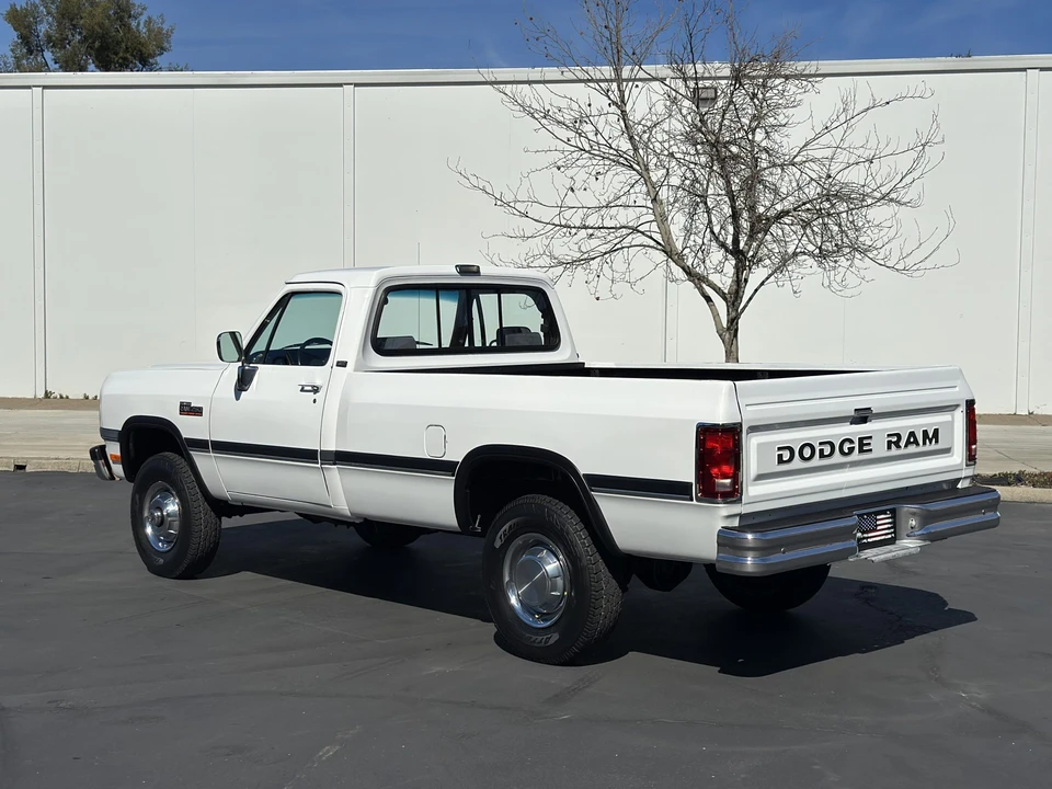 1991 Dodge Ram 1st Gen - Image 19 of 31