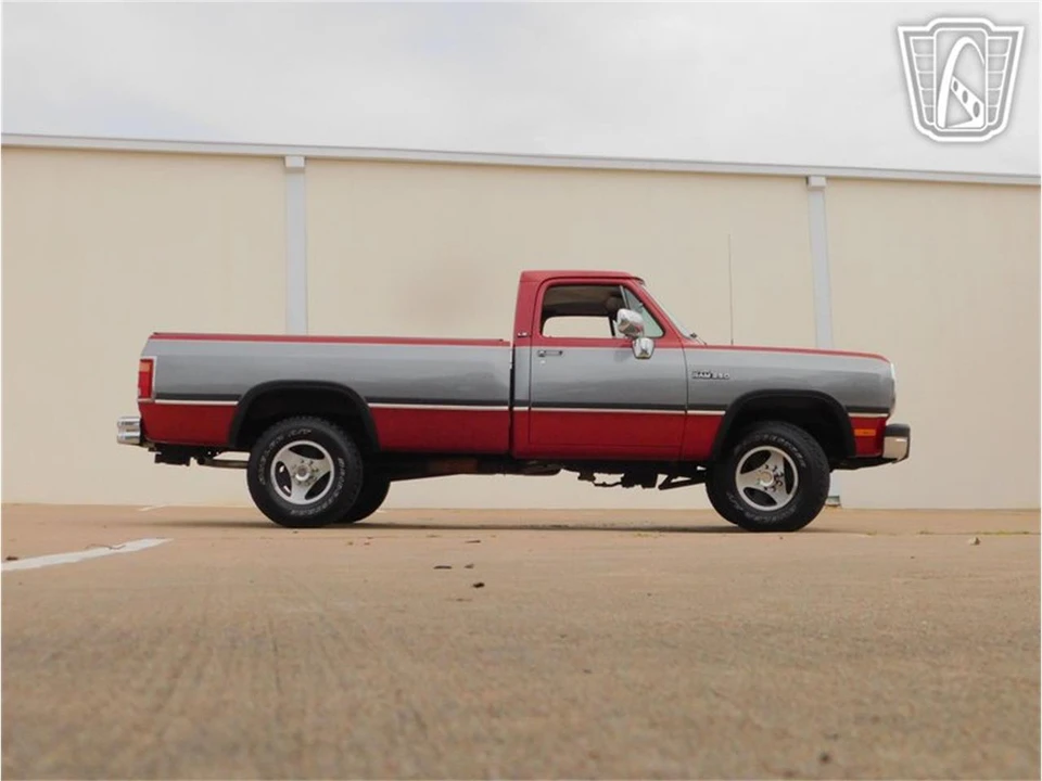 1991 Dodge Ram 1st Gen - Image 30 of 31