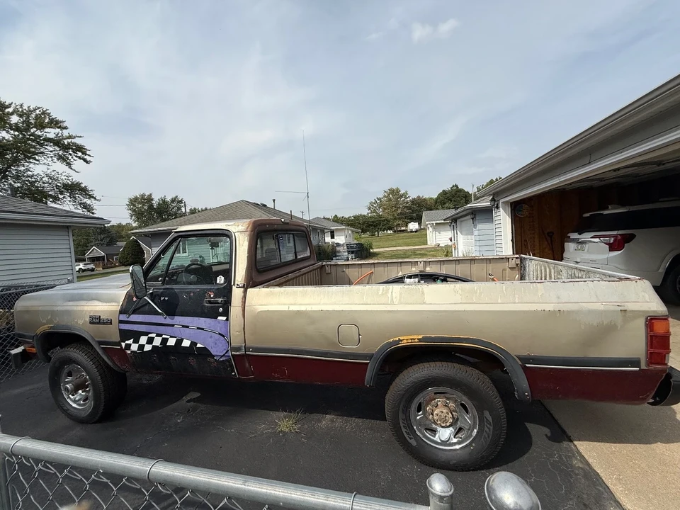 1991 Dodge Ram 1st Gen - Image 5 of 7