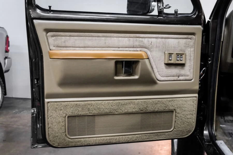 1991 Dodge Ram 1st Gen - Image 29 of 31