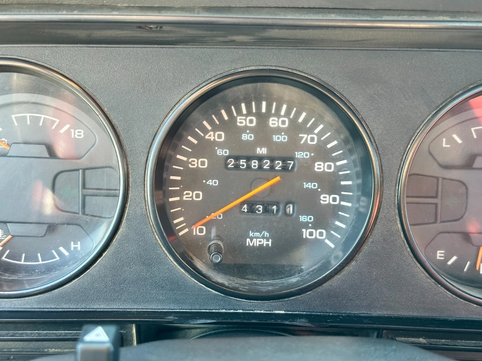 1991 Dodge Ram 1st Gen - Image 23 of 31