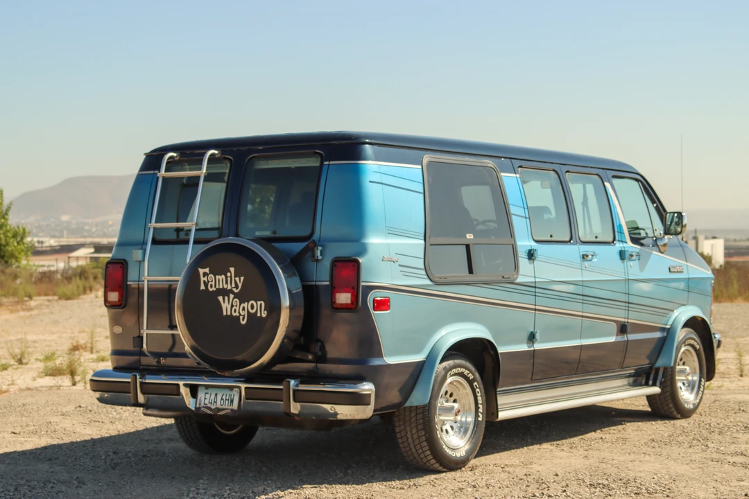 1991 Dodge Ram Van - Image 25 of 31