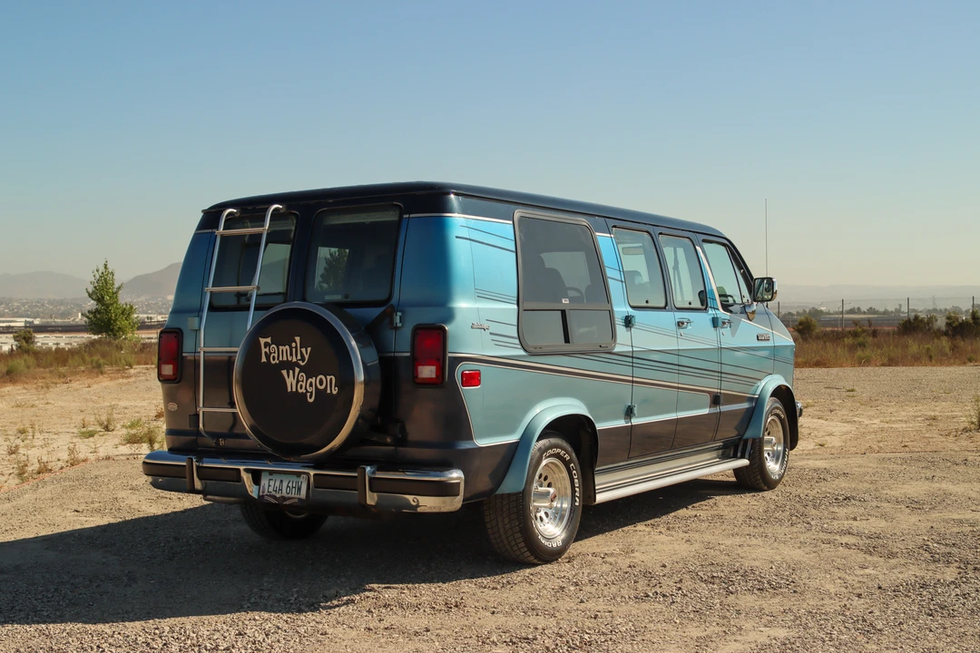 1991 Dodge Ram Van - Image 26 of 31