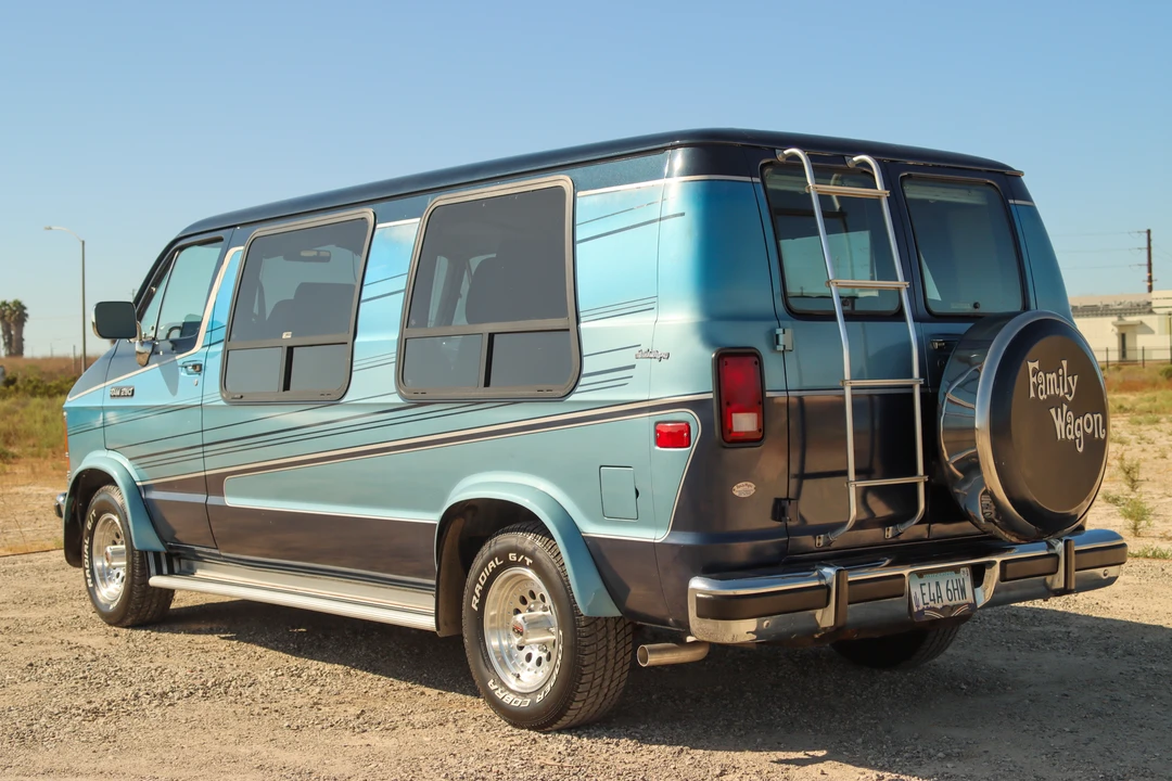 1991 Dodge Ram Van - Image 30 of 31