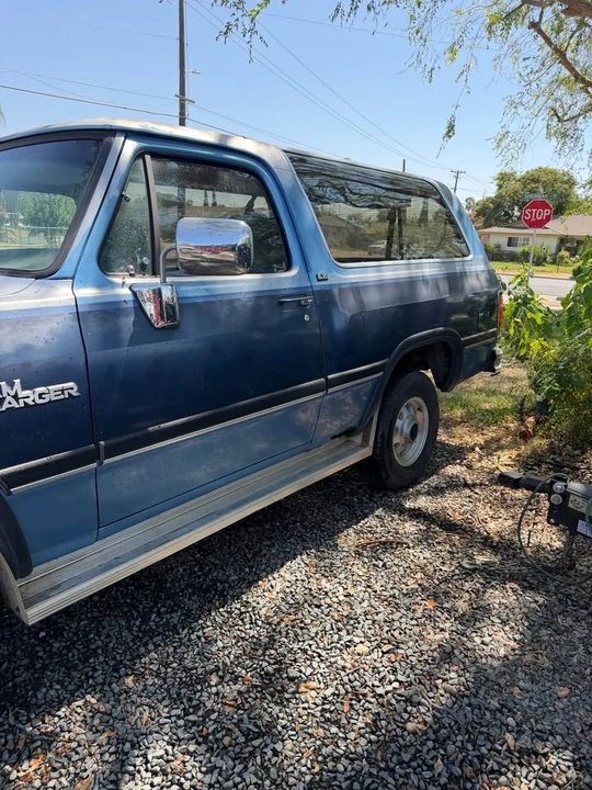 1991 Dodge Ramcharger - Image 18 of 20